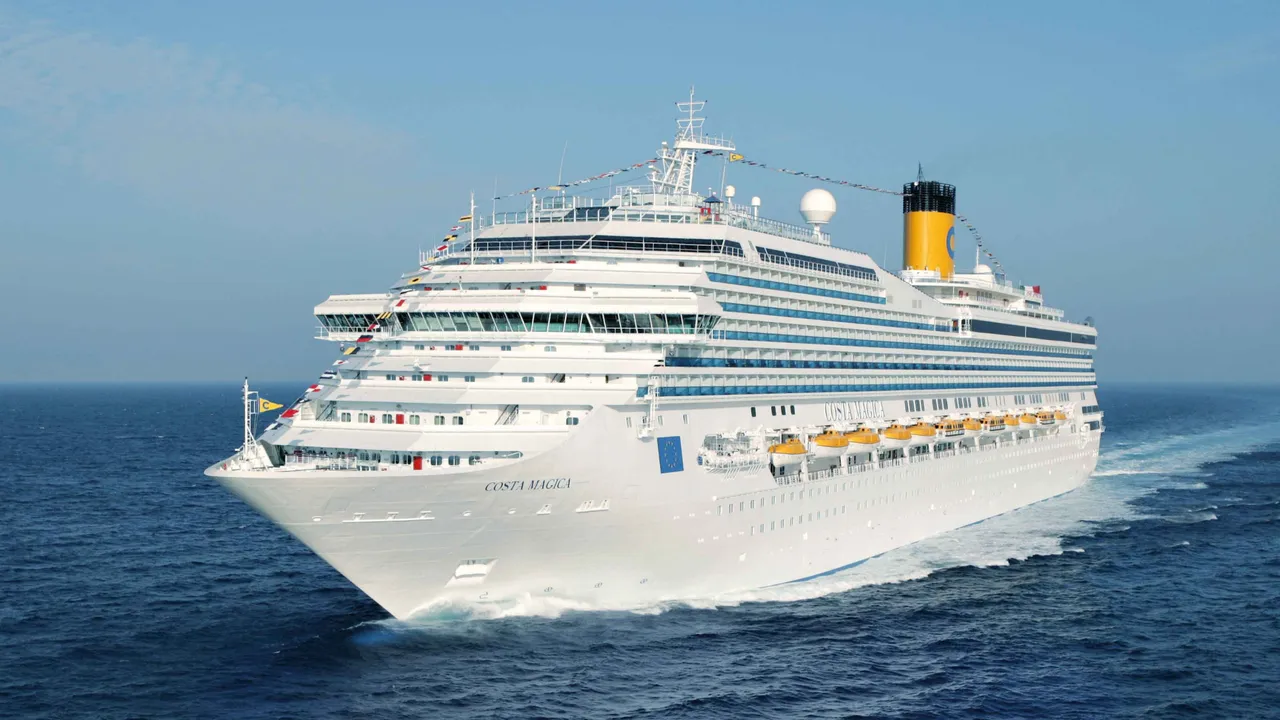 Kreuzfahrtschiff Reise Costa